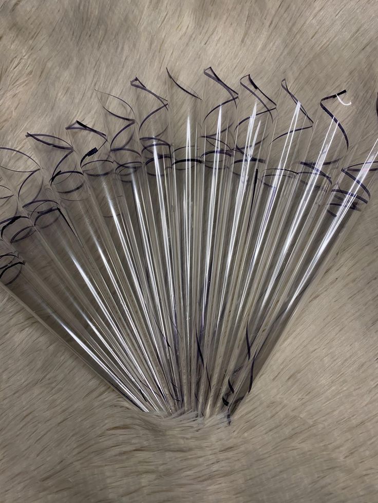 Cellophane sheets for rolling professional 25 and 35 micron henna cones